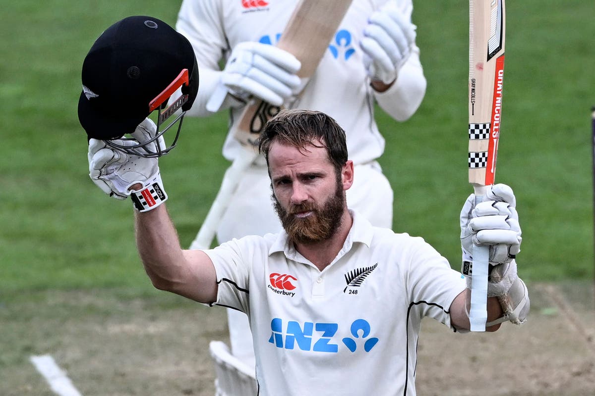 Determined Kane Williamson keeps England toiling away in the field ...