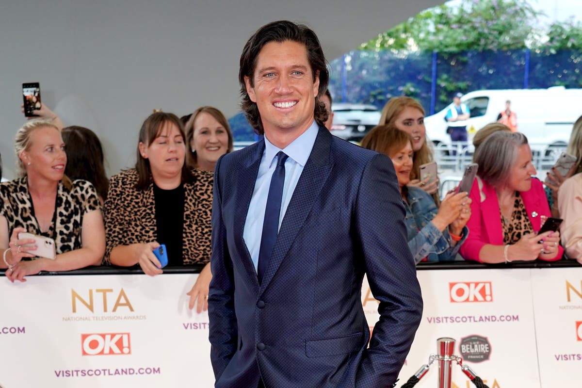 Vernon Kay moved to tears while talking about joining BBC Radio 2 ‘family’ Vernon Kay moved to tears while talking about joining BBC Radio 2 ‘family’