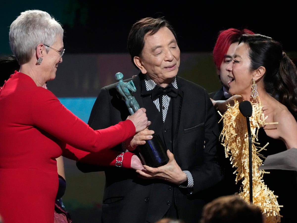 Fans praise James Hong for ‘roasting Hollywood’ in SAG Awards speech