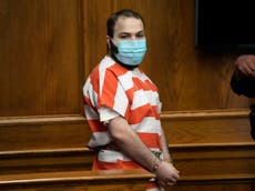 Supermarket shooting suspect has schizophrenia, defense says