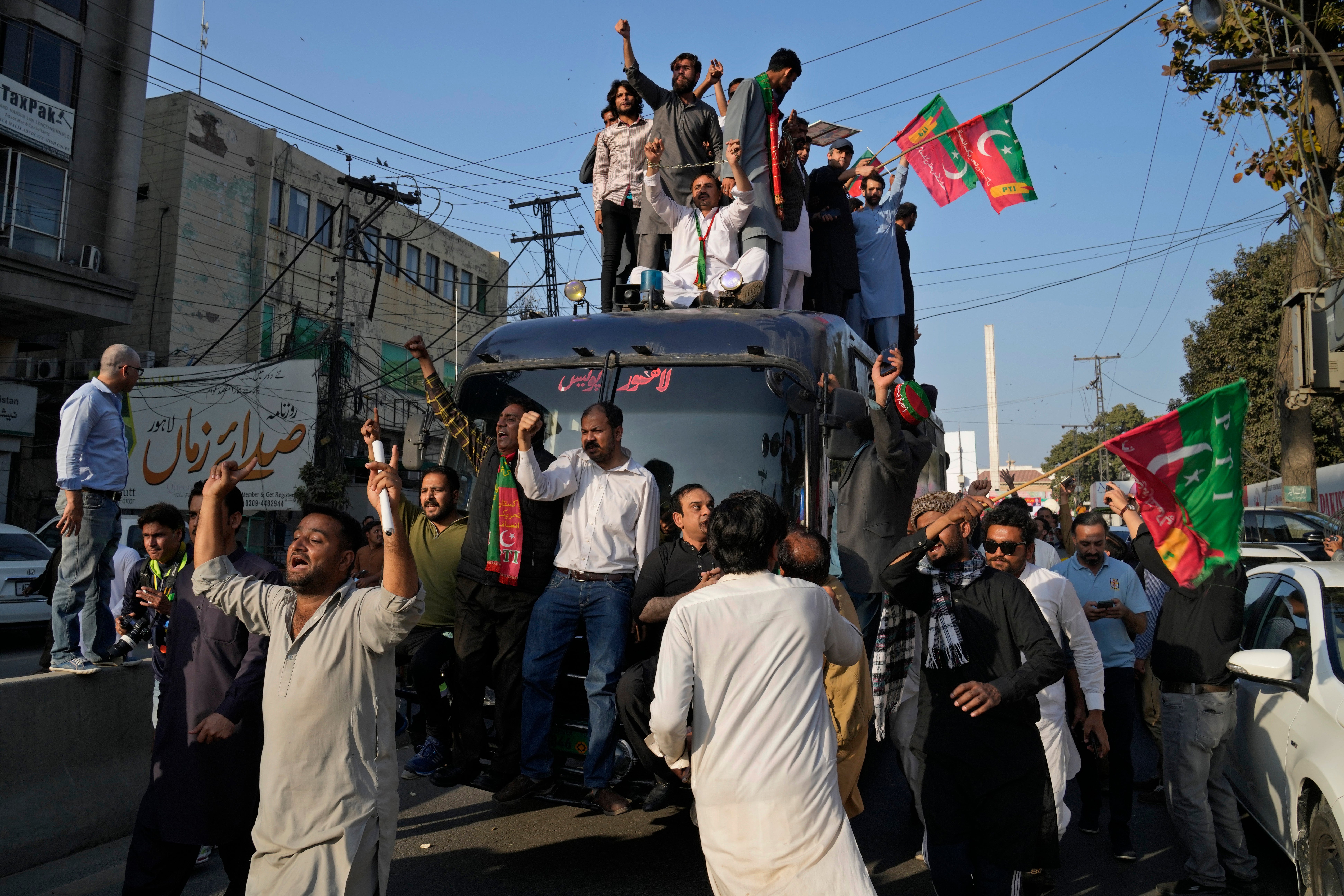 PAKISTAN-EXPREMIER ARRESTO