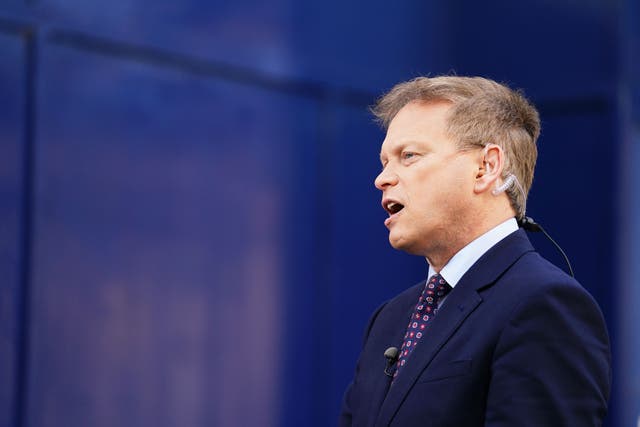 Energy suppliers “must be ready” to pass on cuts to wholesale energy prices to consumers, Grant Shapps is set to warn (PA)