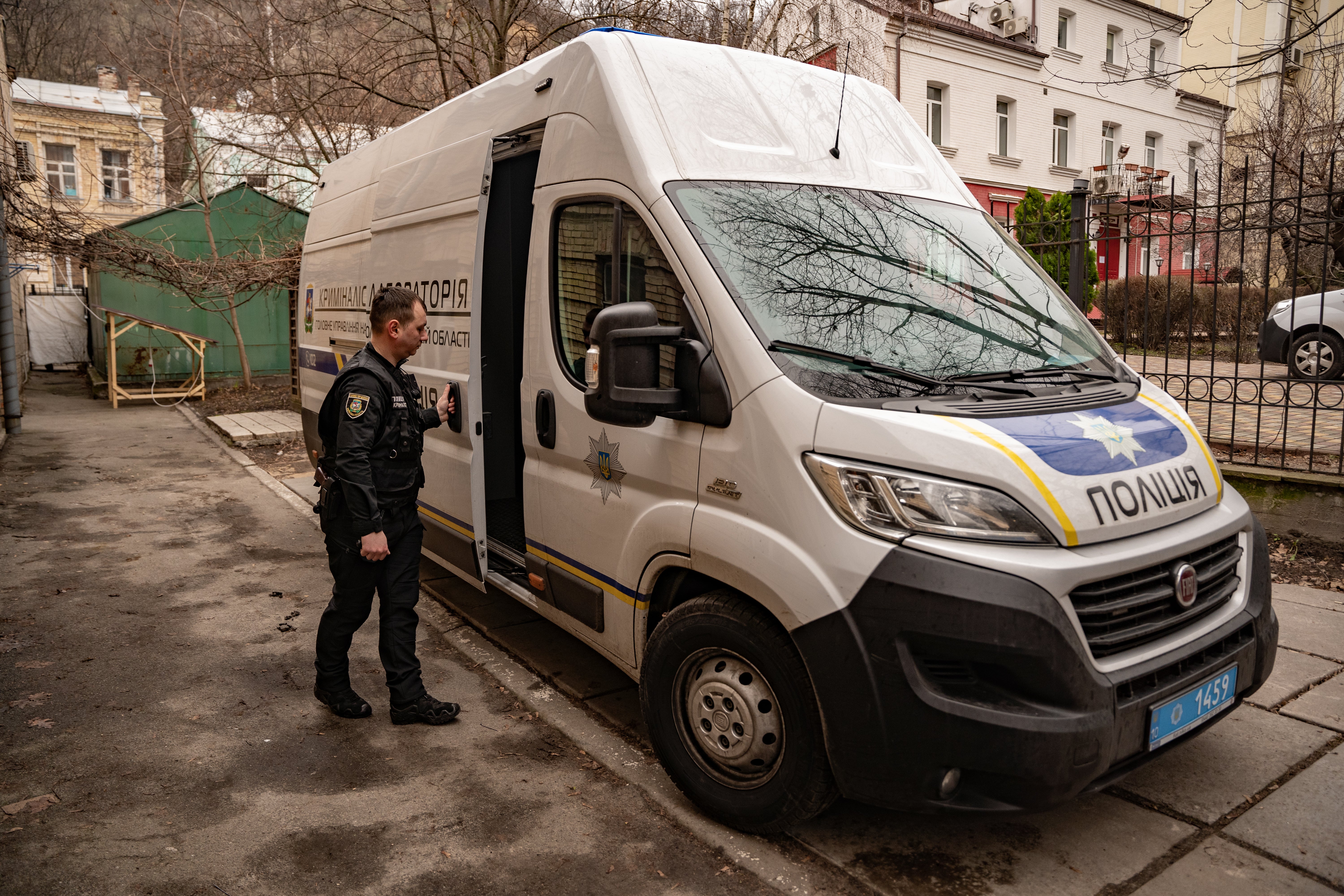 The mobile DNA units being used in Ukraine