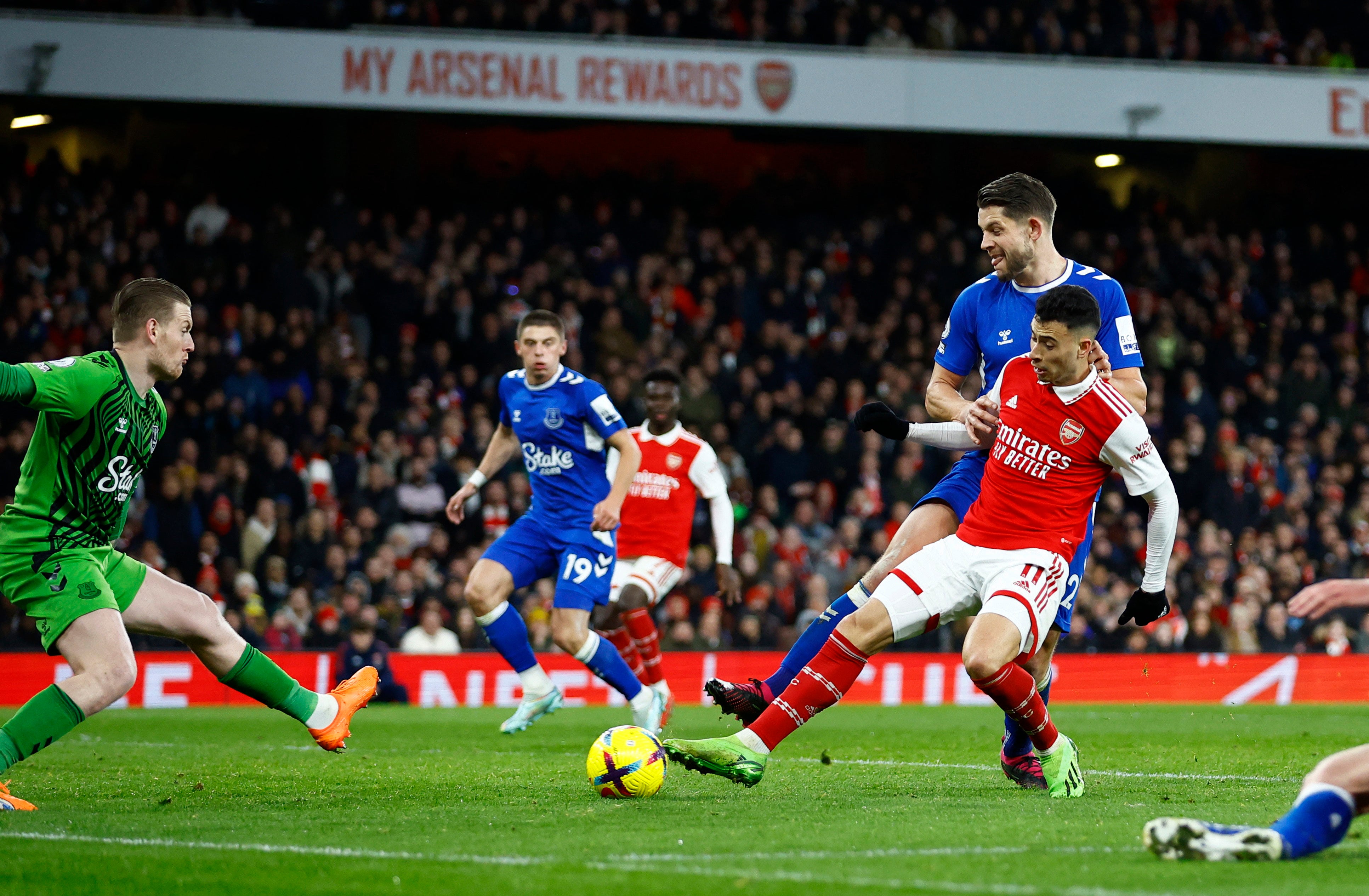 Arsenal vs Everton: Premier League score, result and report as Gunners move  closer to Premier League crown