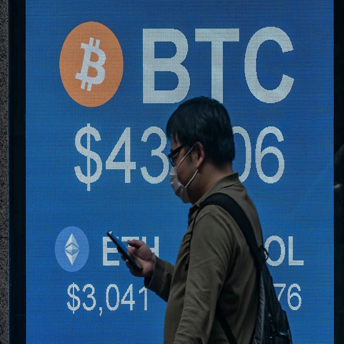 Bitcoin price predictions split as Mt Gox bankruptcy repayments near | The  Independent