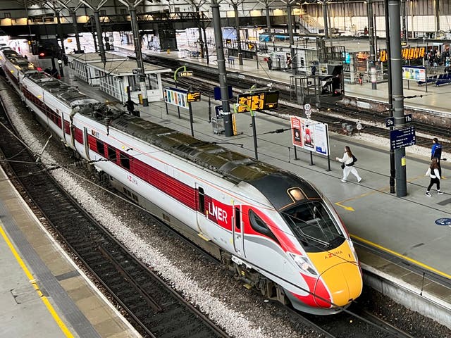 <p>Departing soon? LNER train at Leeds station, shortly before leaving for London King's Cross </p>