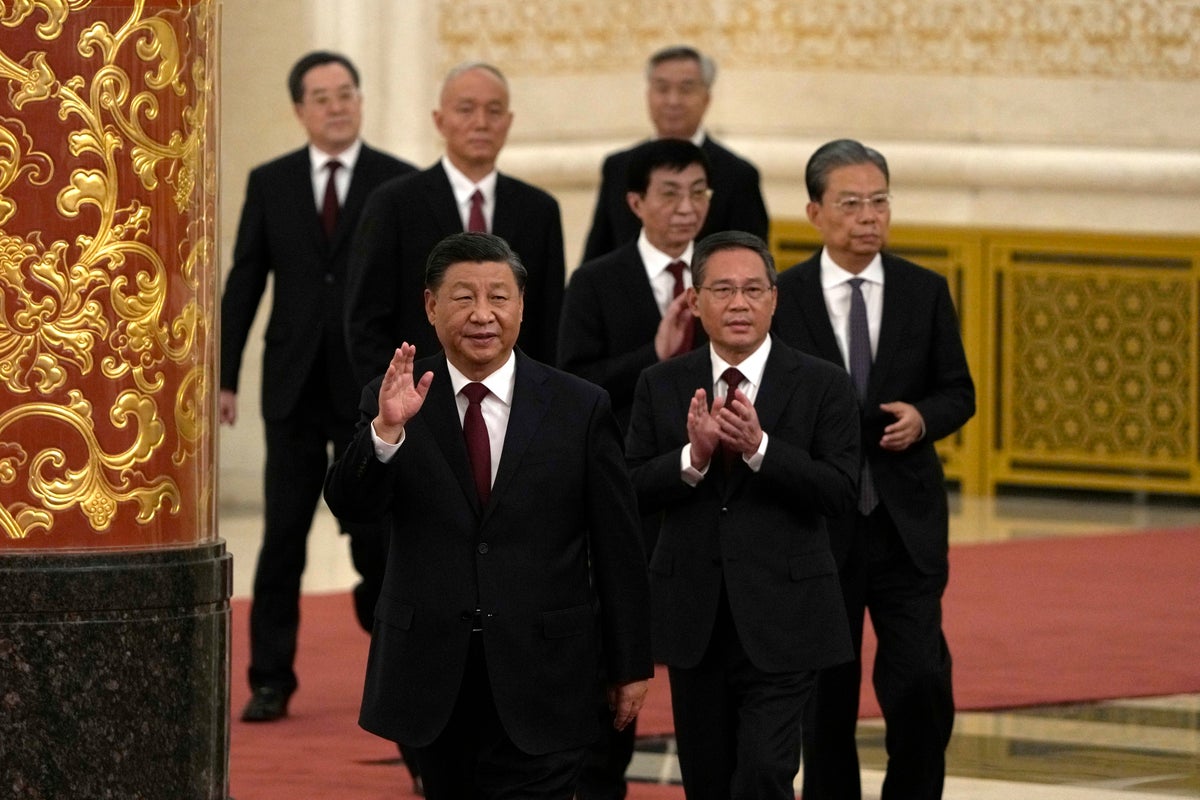 Çin'in yasama oturumuna yeni liderler ve ekonomi hakim olacak