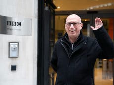 Ken Bruce news – latest: Radio 2 DJ hosts last show as Popmaster quiz players give emotional thank you