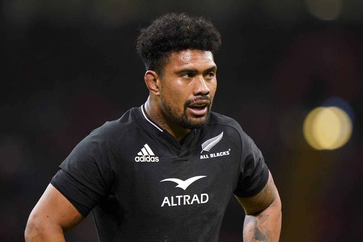 New Zealand number eight Ardie Savea says sorry for throat-slitting gesture