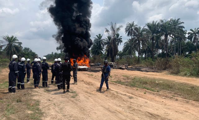 NIGERIA-REFINERÍA EXPLOSIÓN