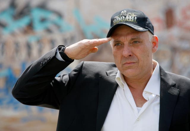 TOM SIZEMORE-DECESO