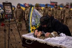 Russian shelling hits Ukrainian town; Bakhmut battle rages