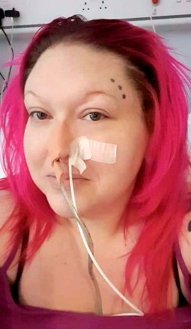 <p>  Pinky Jolley, 45, travelled to Istanbul, Turkey, for the weight loss procedure in November 2022 after tipping the scales at 17st 11lbs</p>