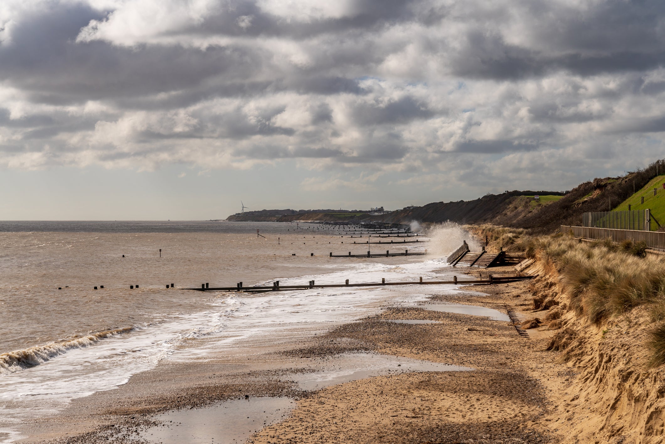 Waves breaking on the beach at Gorleston