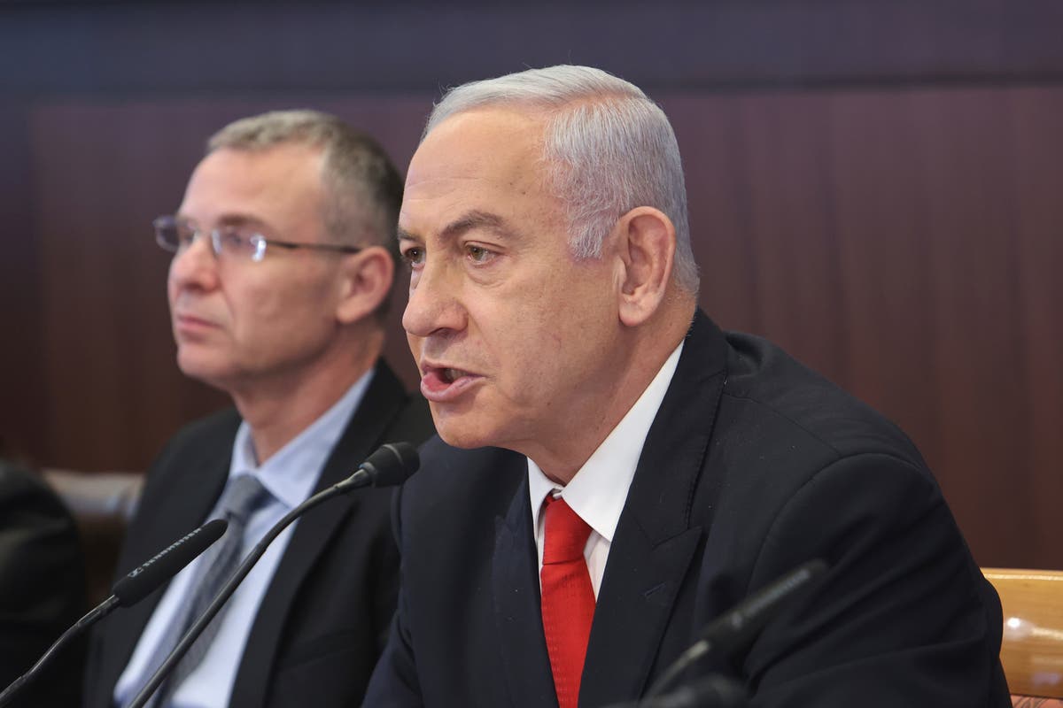 Benjamin Netanyahu: Israel approves a bill allowing the prime minister to keep a gift worth $270,000

 | Pro IQRA News