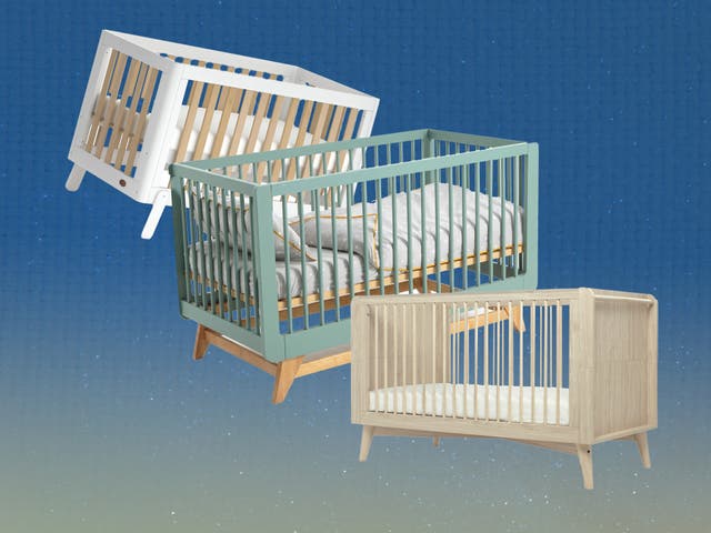 <p>It goes without saying that life with a baby can be messy, so being able to wipe-clean the bed is a must</p>