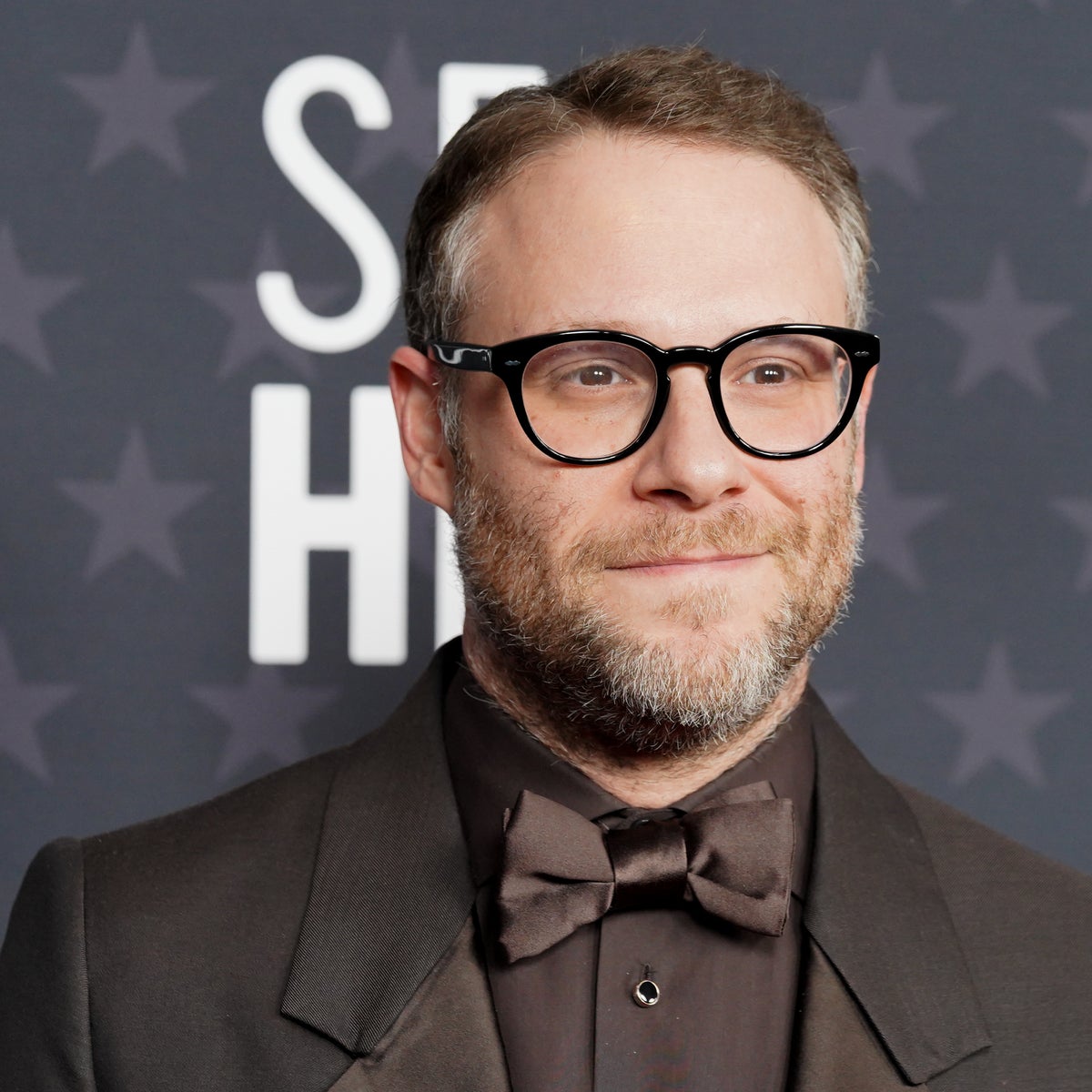 does seth rogen chew tobacco on Smoking Pot & Making Pottery During Quarantine Seth Rogen's Holy Grail |