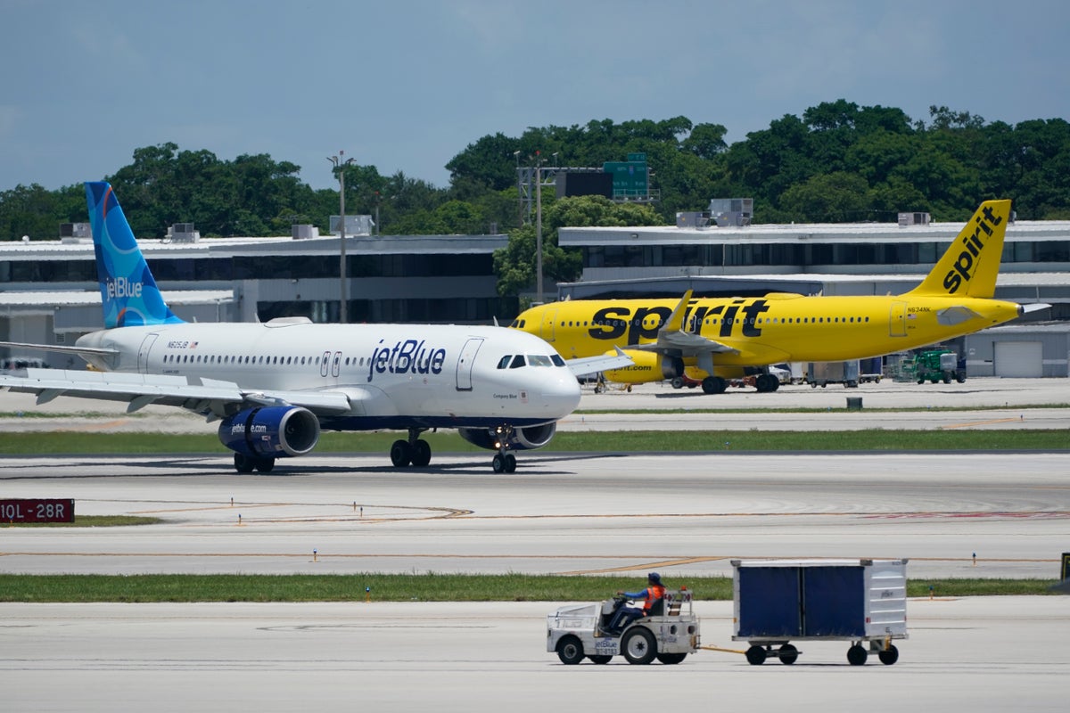 Biden administration sues to block JetBlue from buying Spirit Airlines