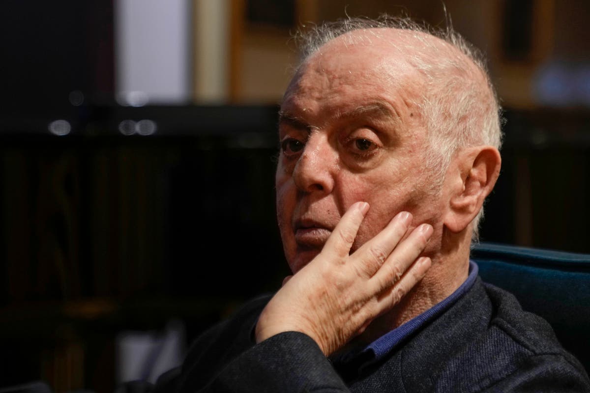 Barenboim cancels piano concert in Monaco, citing health