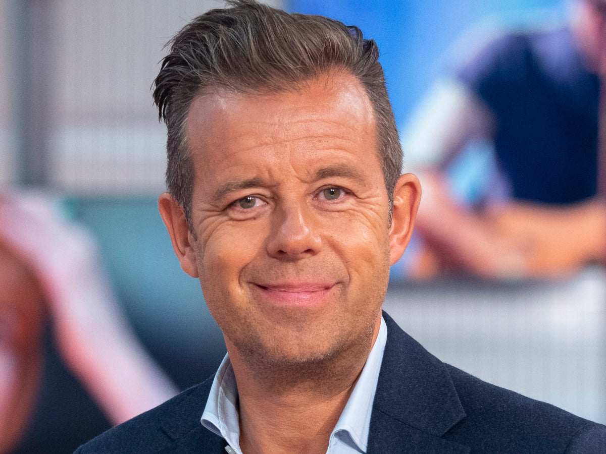 Pat Sharp says he is ‘truly sorry’ for ‘humiliating’ woman with vulgar remark at awards show