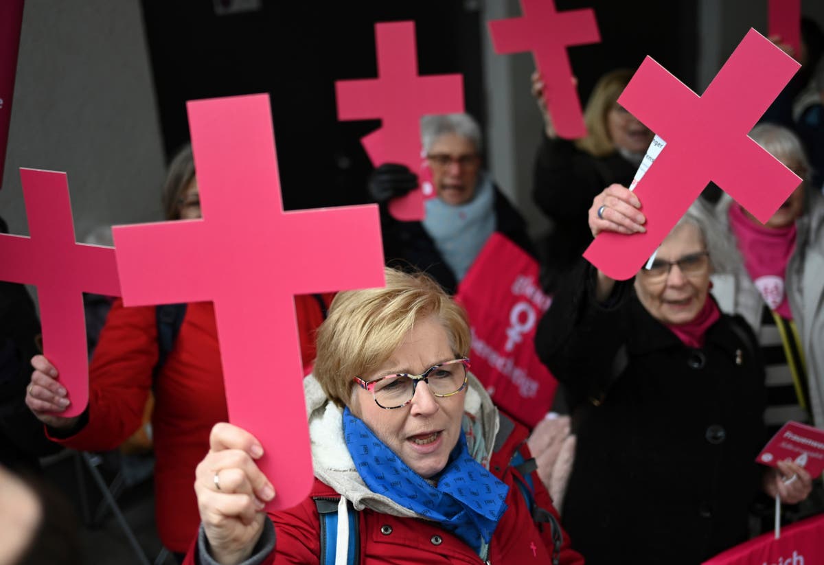 Contentious German church reform assembly opens last meeting