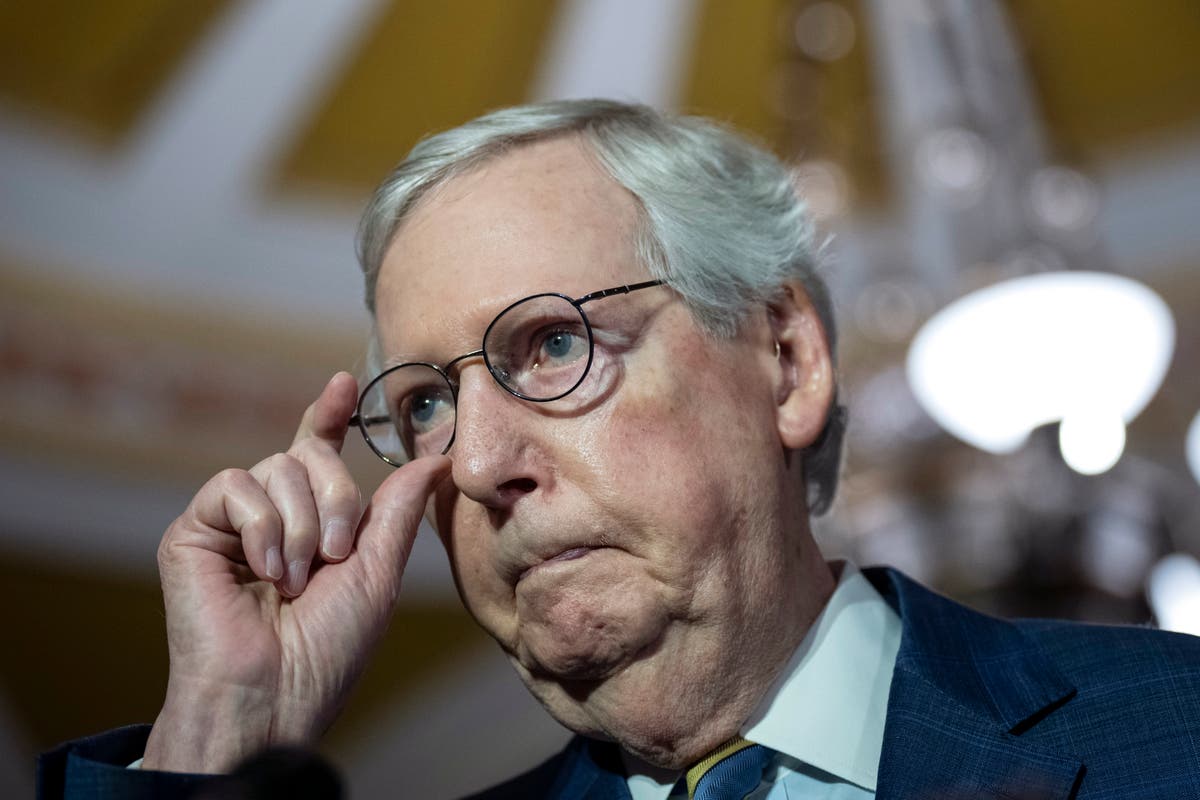 Mitch McConnell suffered concussion after fall and will &lsquo;remain in the hospital for a few days&rsquo;