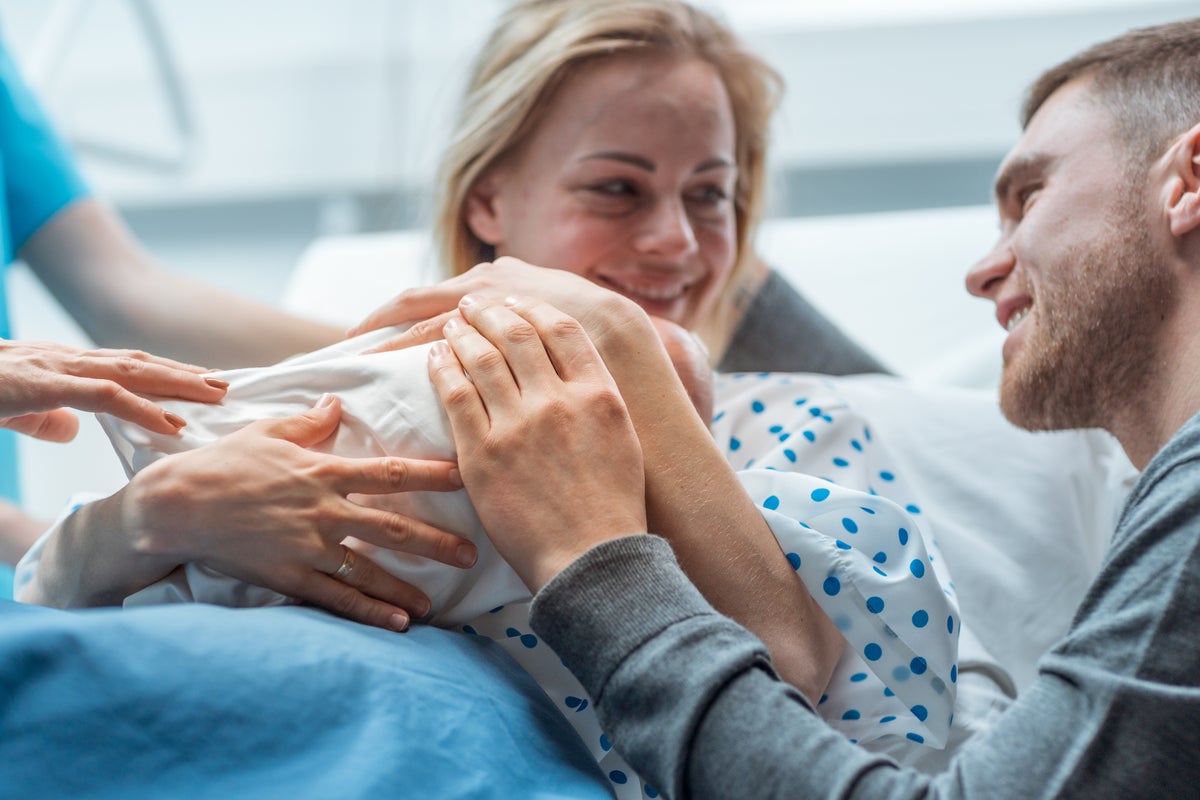 NHS announces big change to how expectant mothers access maternity care