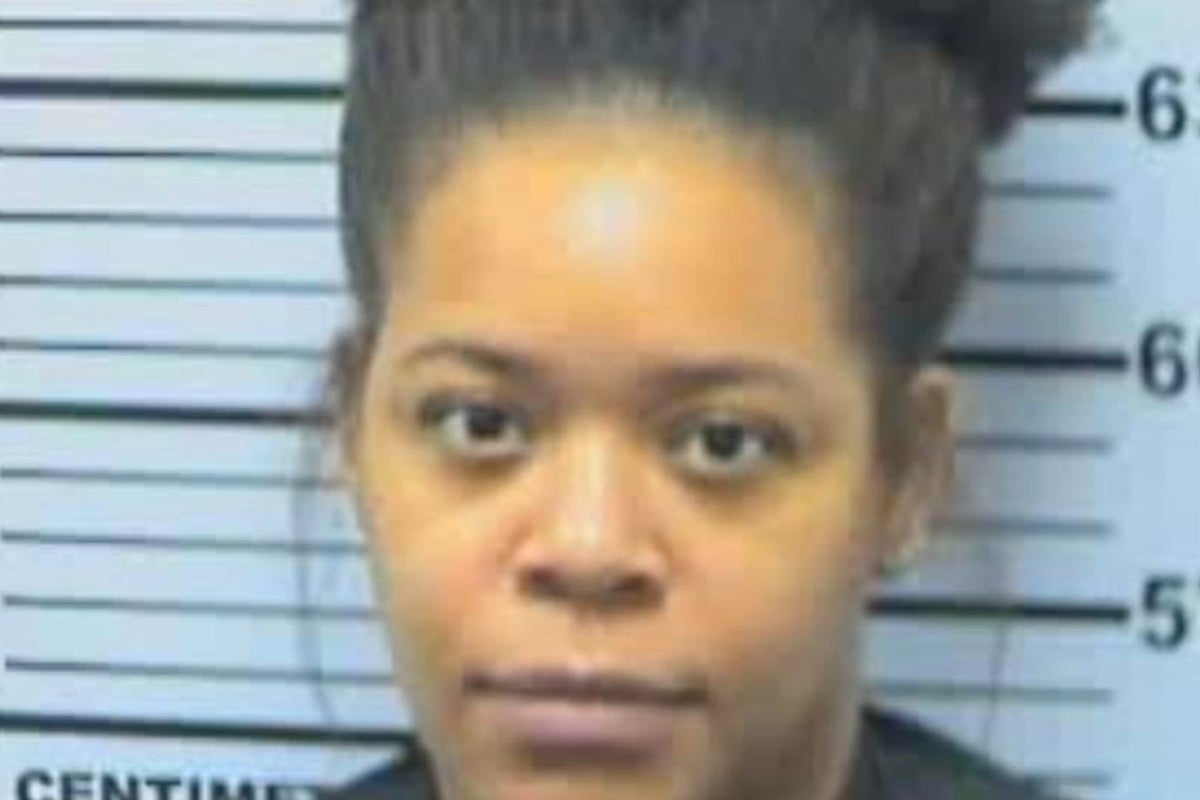 Police arrest mother for ‘leaving two children home alone for 7 weeks ...