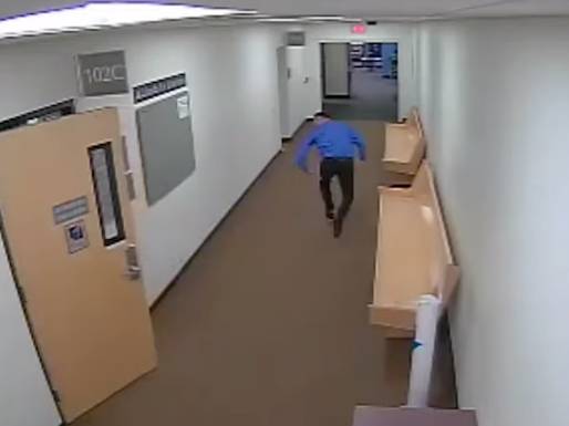 Shocking Video Shows A Murder Suspect Escaping Oregon Court After Being ...