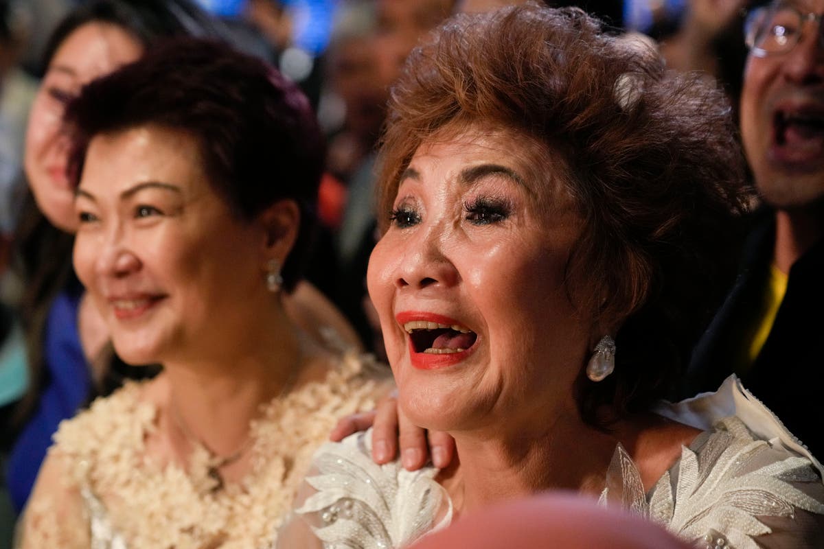 Michelle Yeoh’s mother has emotional reaction to daughter’s Oscars win in viral video