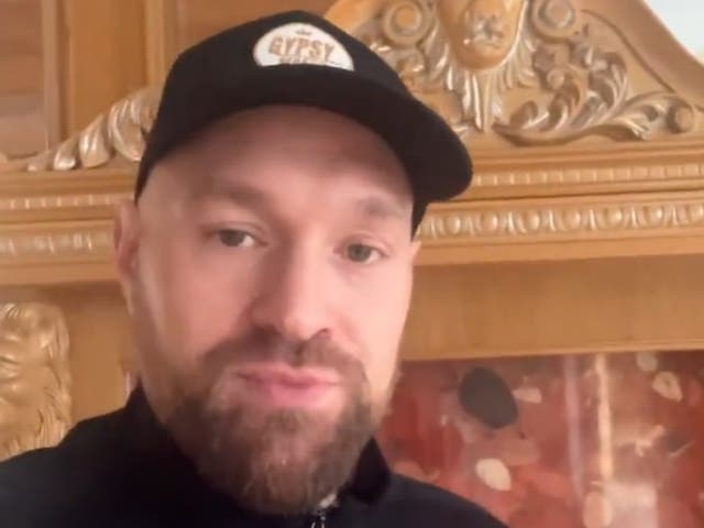 <p>Tyson Fury addresses Oleksandr Usyk</p>