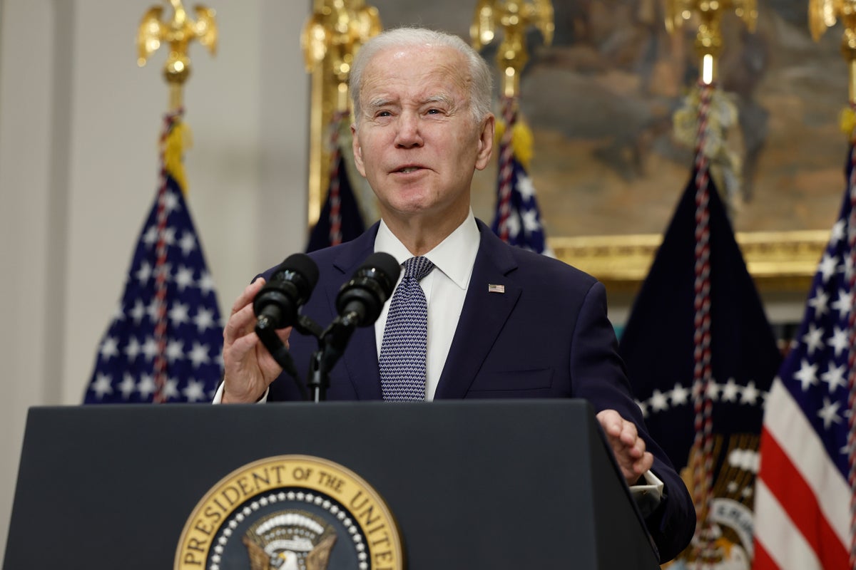 Biden says banking system is ‘safe’ after Silicon Valley Bank collapse and vows accountability for executives