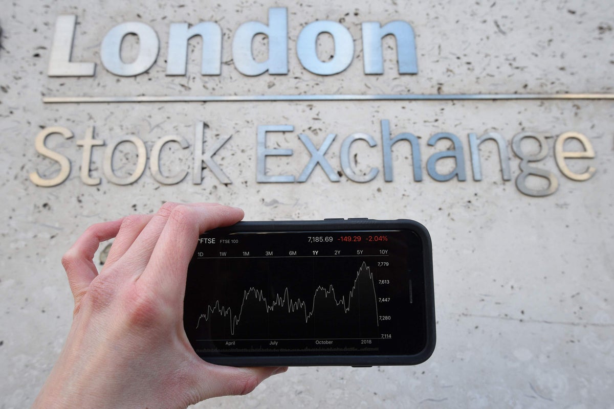 More than £50bn wiped off FTSE 100 amid banking stock sell-off