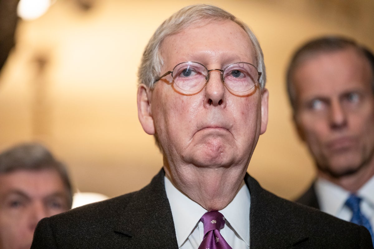 Mitch McConnell discharged from hospital six days after hotel fall