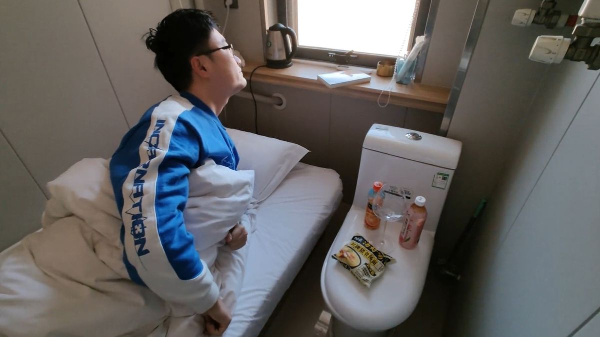 ‘Micro hotel’ room opens for just £7 a night (but the bed is next to the toilet)