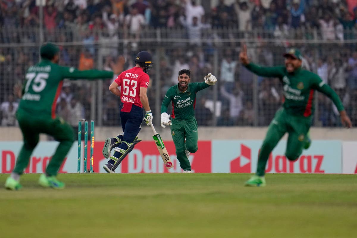 England batting collapse helps Bangladesh clinch T20 series clean sweep