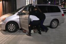 Moment man arrested after crashing minivan into Philadelphia police headquarters