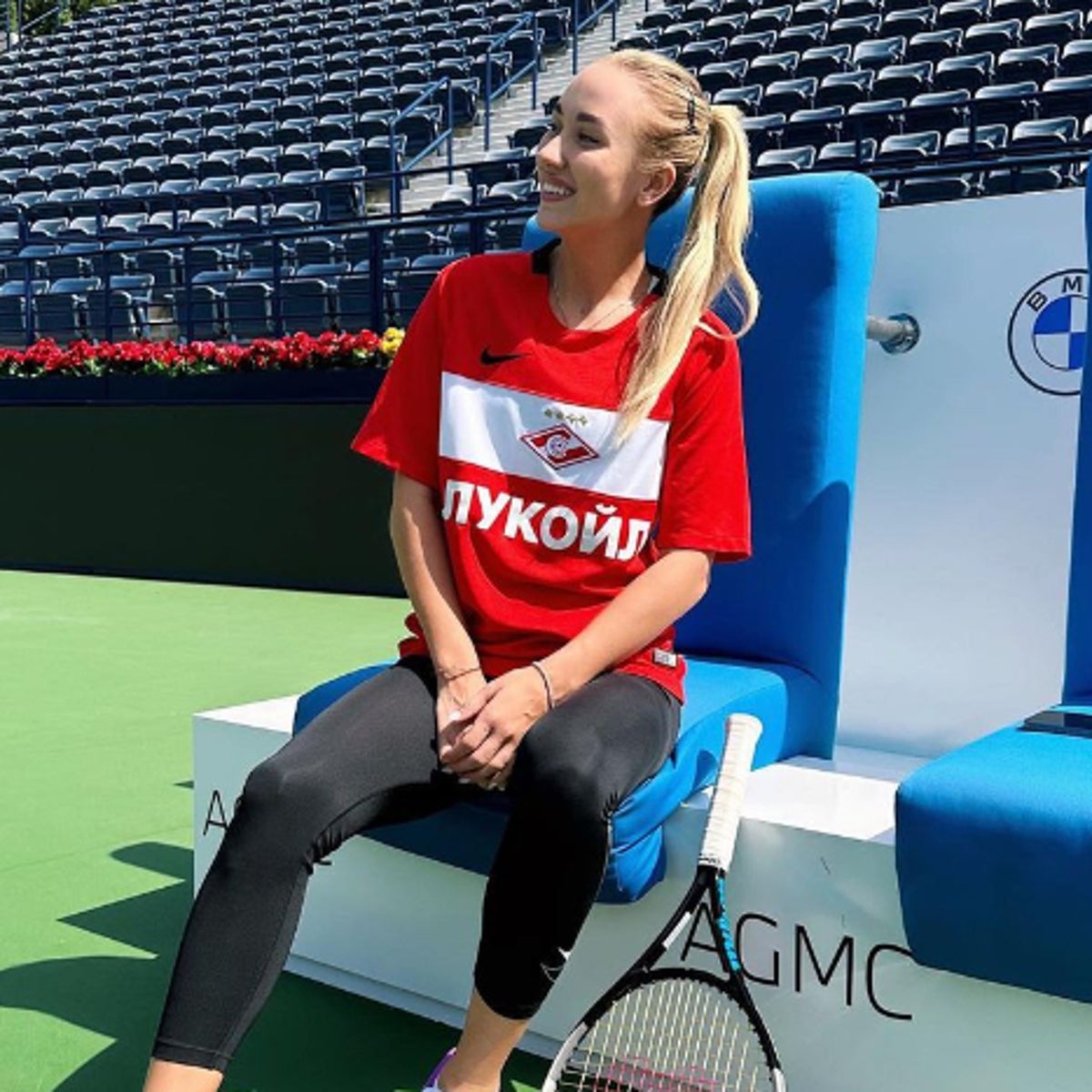 Russian tennis player speaks out after sparking outrage with