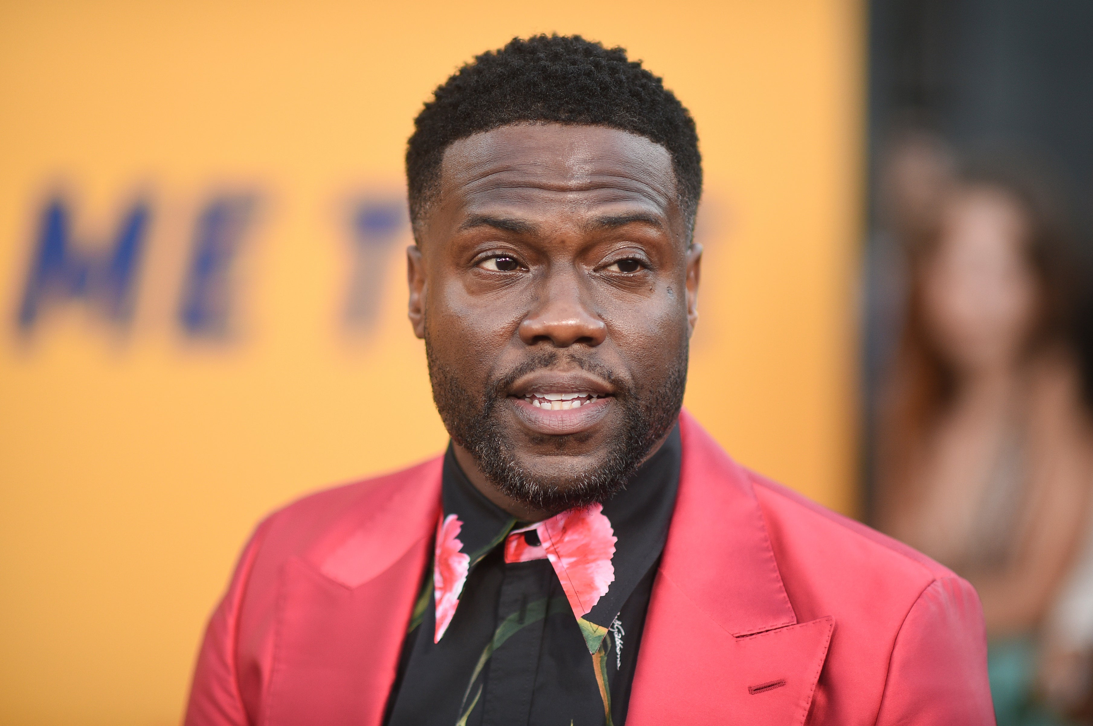 Kevin Hart signs new deal with SiriusXM, rebranded show airs The