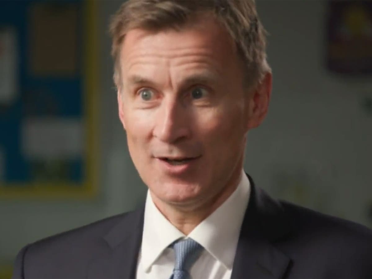 Jeremy Hunt vows to fill 1m vacancies but refuses to commit to tax cuts ahead of next general election