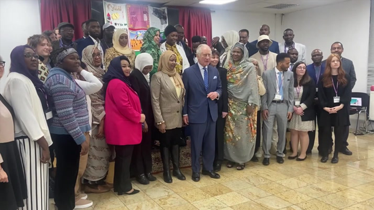 ‘I’m so glad you’re safe here’: King meets former Sudanese refugees who fled genocide