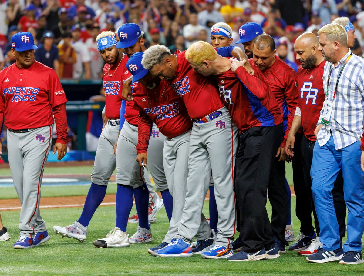 Edwin Díaz of the Mets injured while celebrating Puerto Rico’s WBC win