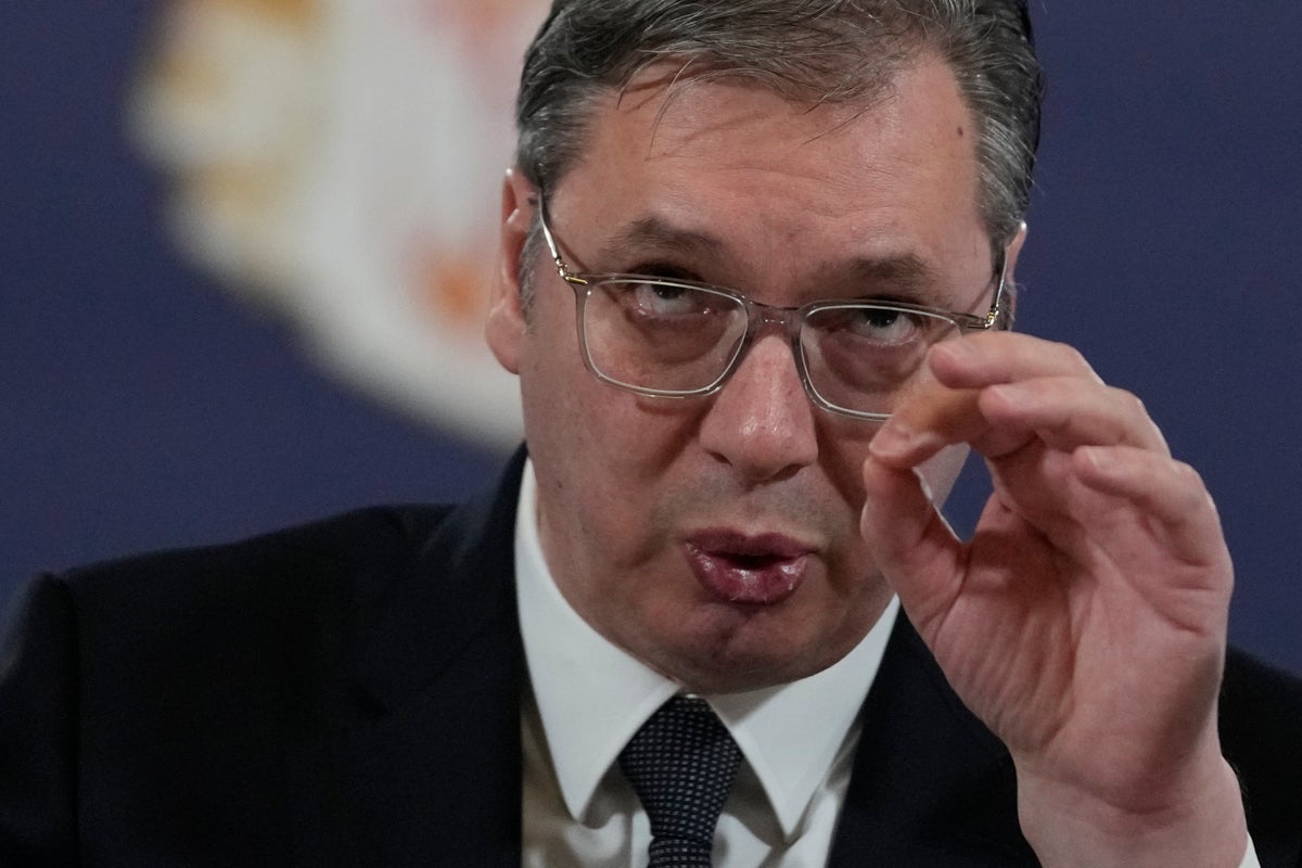 Sırp lider Kosova müzakereleri sırasında hiçbir şey imzalamayacağını söyledi