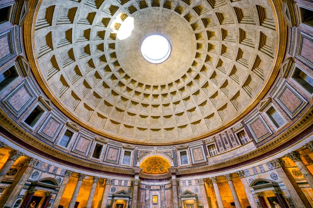 <p>The interior of the majestic Roman Pantheon</p>