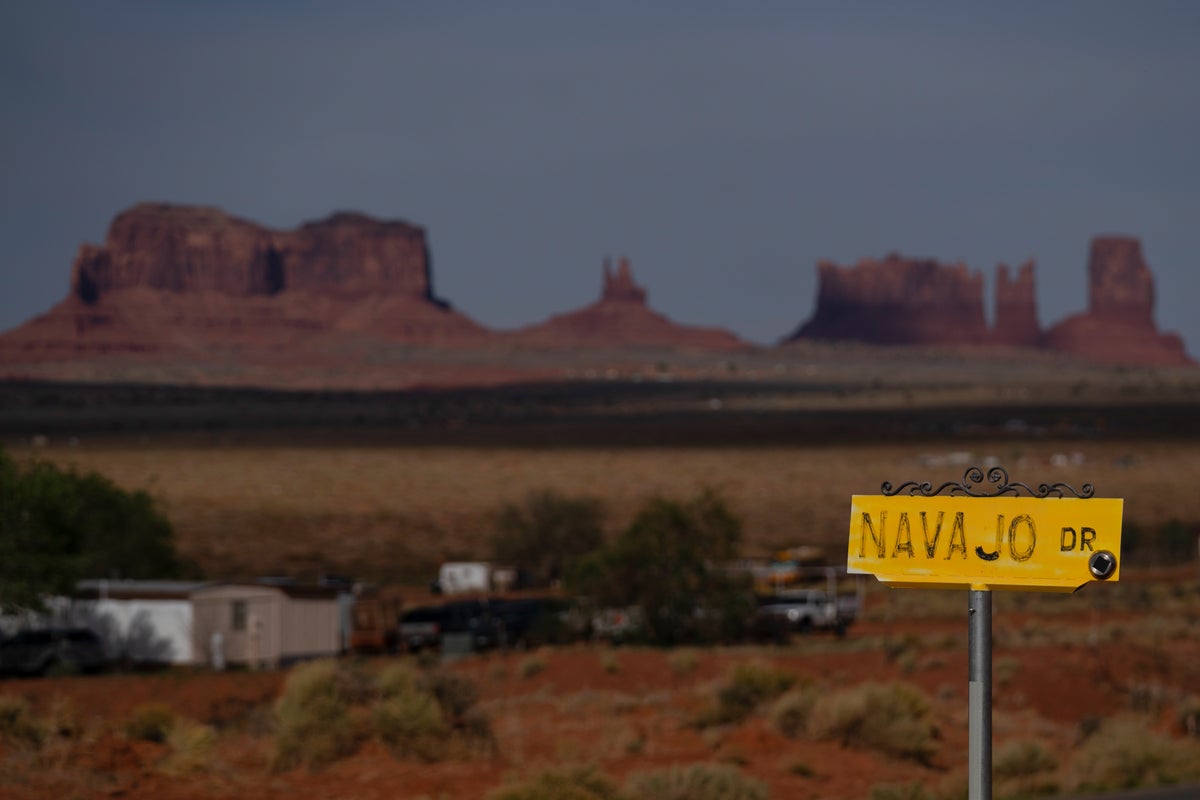 Feds want justices to end Navajo fight for Colo. River water
