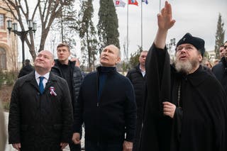 Vladimir Poutine et Tikhon Shevknov (à droite) se connaissent depuis des décennies