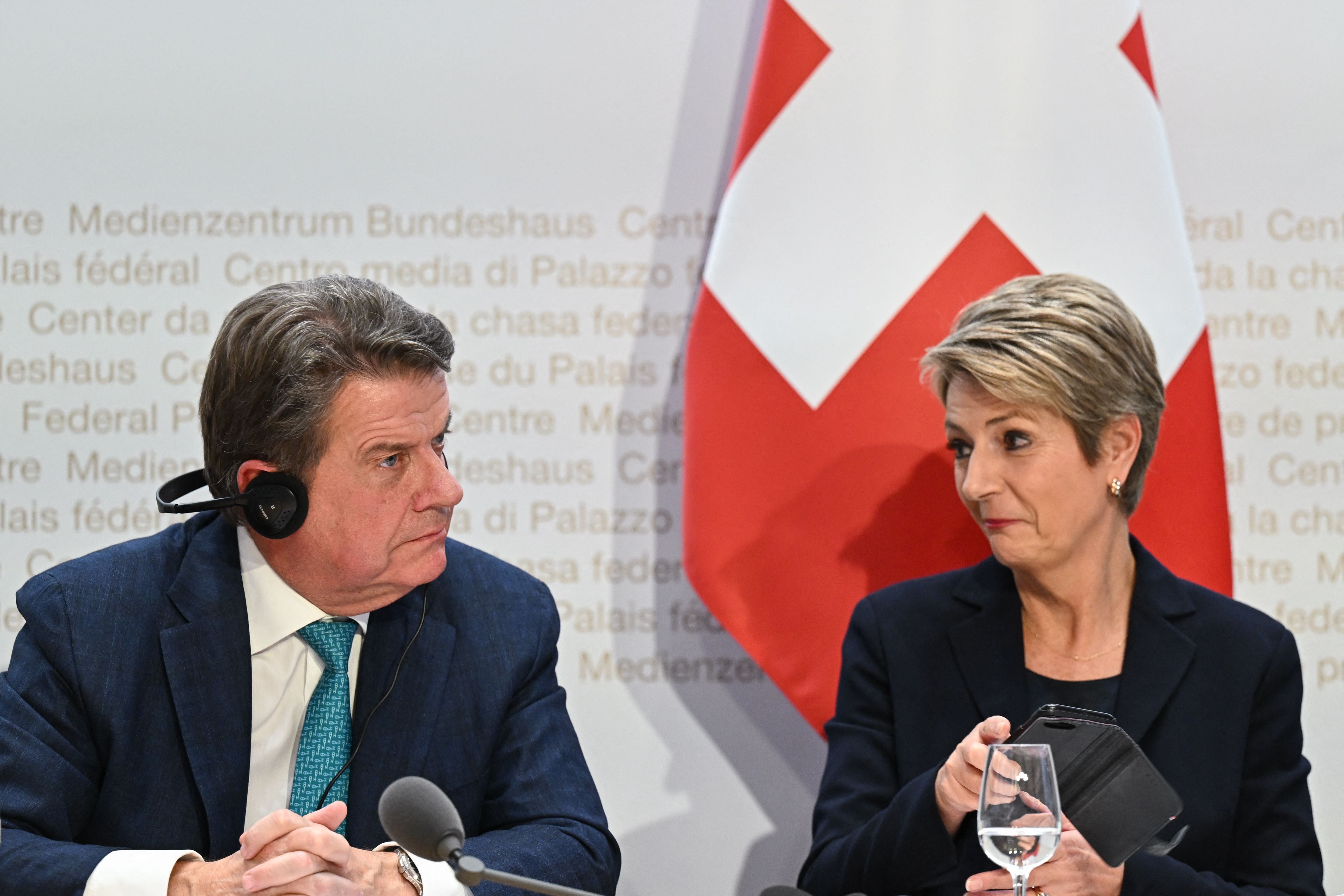 UBS chair Colm Kelleher, left, and Swiss finance minister Karin Keller-Sutter in Bern