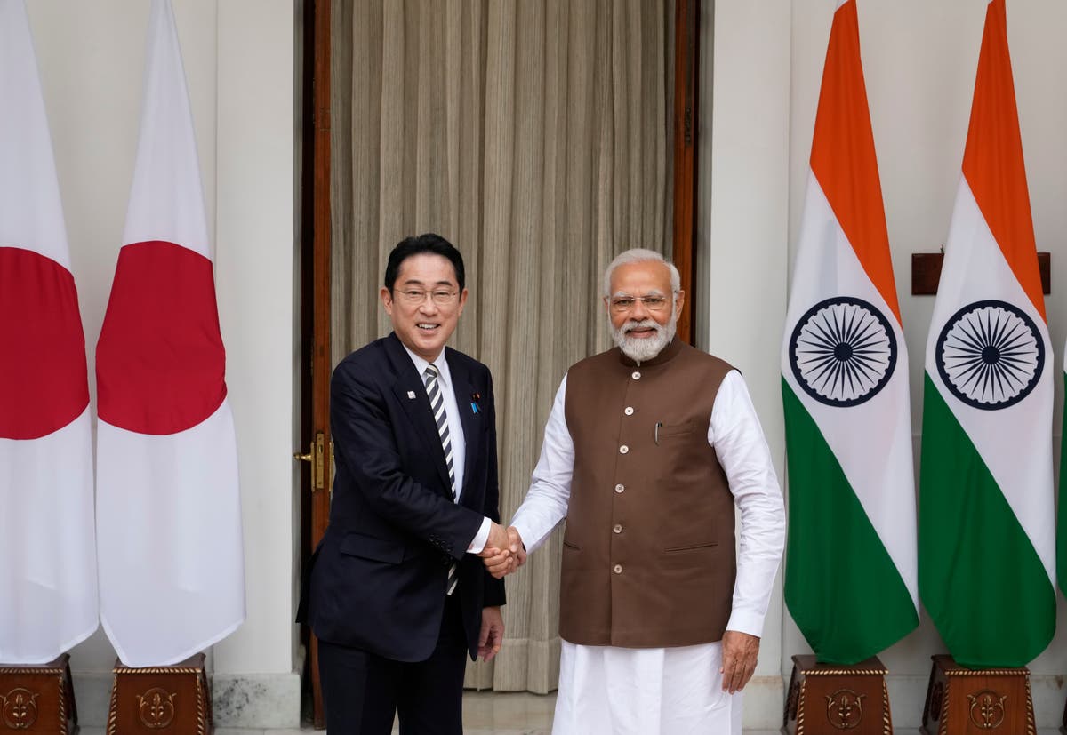 日本の岸田首相は、インドでの新しいインド太平洋計画を発表する予定です