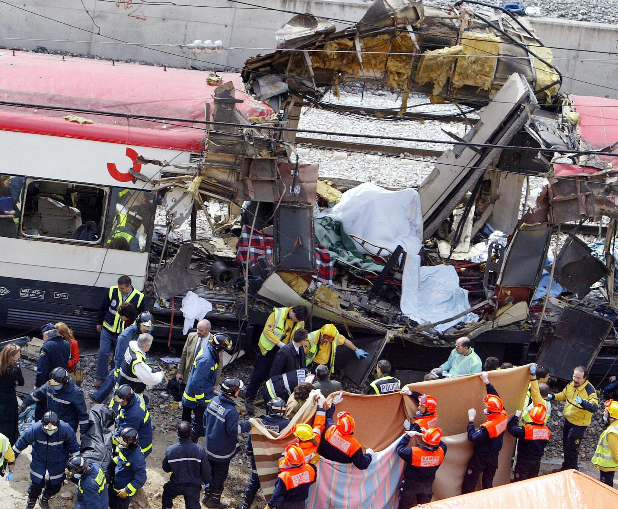 Emergency services at the scene of the Madrid train bombing disaster in 2004