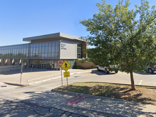 <p>Lamar High School in Arlington, Texas</p>